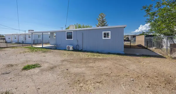 125 E Navajo Street, Huachuca City, AZ 85616