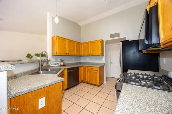 2884 S Sun Crest Drive, Sierra Vista, AZ 85650