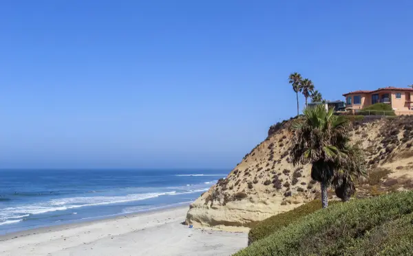 feature image of Living in Solana Beach, CA: Small Town Charm on the Coast