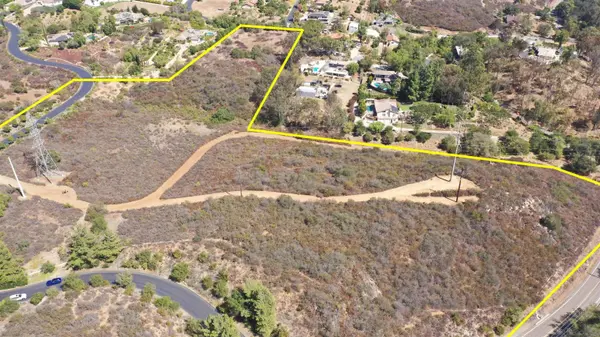 000 Jesmond Dene Rd. #68, Escondido, CA 92026