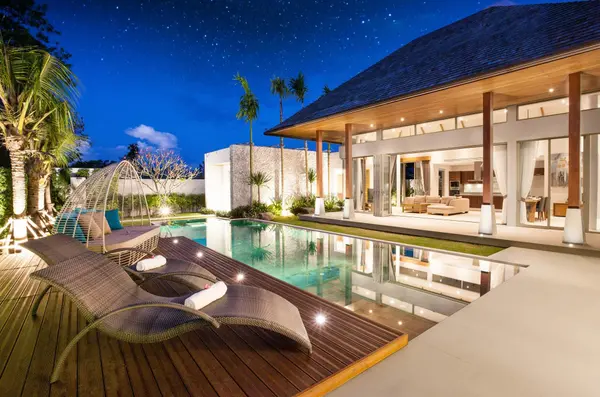 pool4