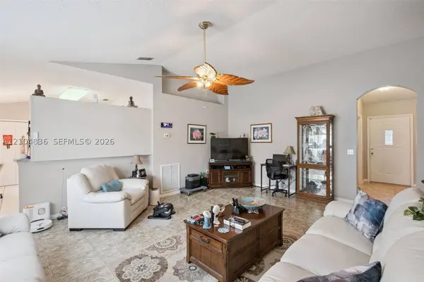 2563 Sheffield, Other City - In The State Of Florida, FL 32738