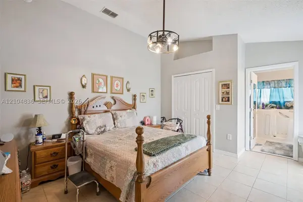 2563 Sheffield, Other City - In The State Of Florida, FL 32738