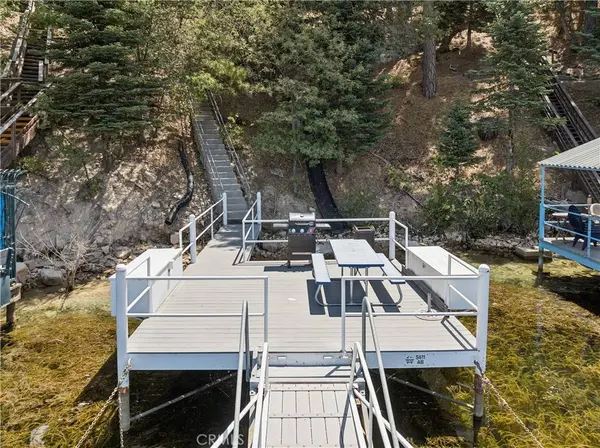 611 S611A - Dock 1/2 a Double, Lake Arrowhead, CA 92352