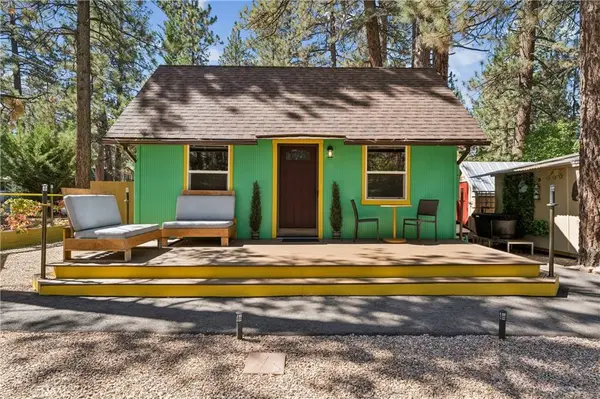 903 W Rainbow BLVD, Big Bear City, CA 92314