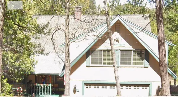 135 S Fairway DR, Lake Arrowhead, CA 92352