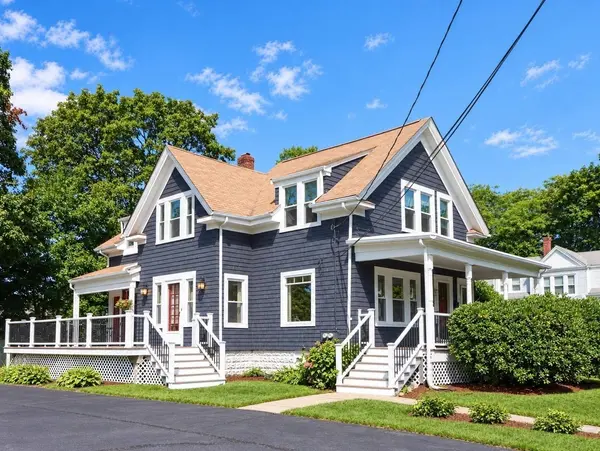 32-34 Eddy St, Mansfield, MA 02048