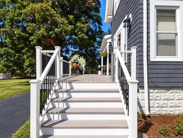 32-34 Eddy St, Mansfield, MA 02048