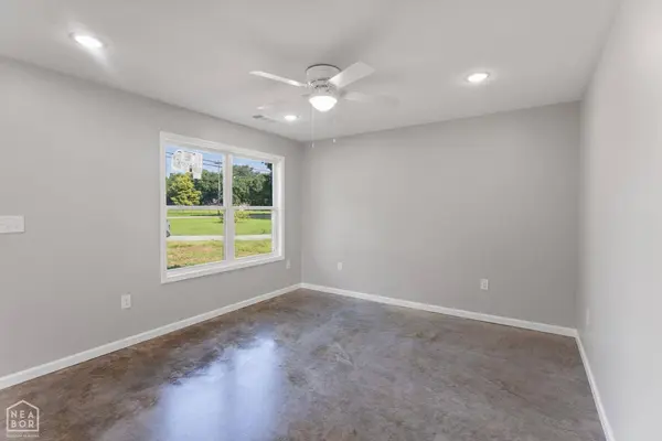 1208 S Main, Leachville, AR 72438