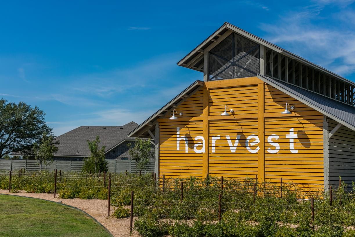 Harvest_Hero_Entrance_1800