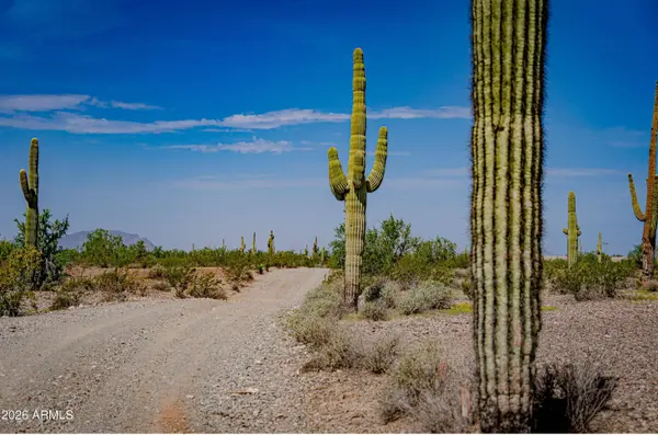 W Desert Cove Avenue #9, Tonopah, AZ 85354