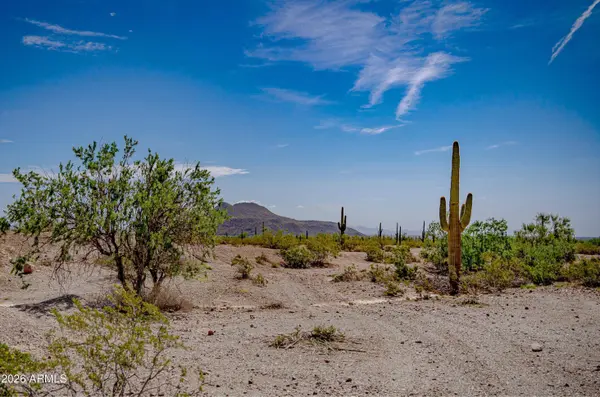 W Desert Cove Avenue #9, Tonopah, AZ 85354
