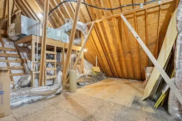 Annual Home Maintenance Projects: Your Guide to a Well-Maintained Home,Maria VanVurst