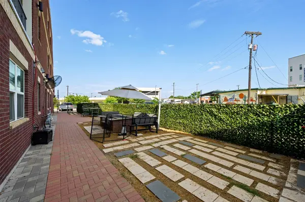 251 S Mill ST #180, Lewisville, TX 75057