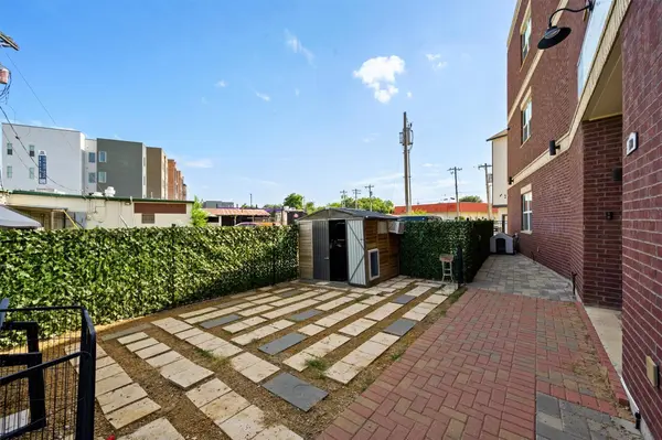 251 S Mill ST #180, Lewisville, TX 75057