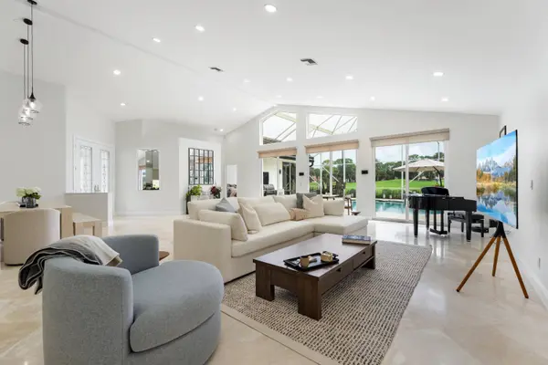 8268 BOB O LINK, West Palm Beach, FL 33412