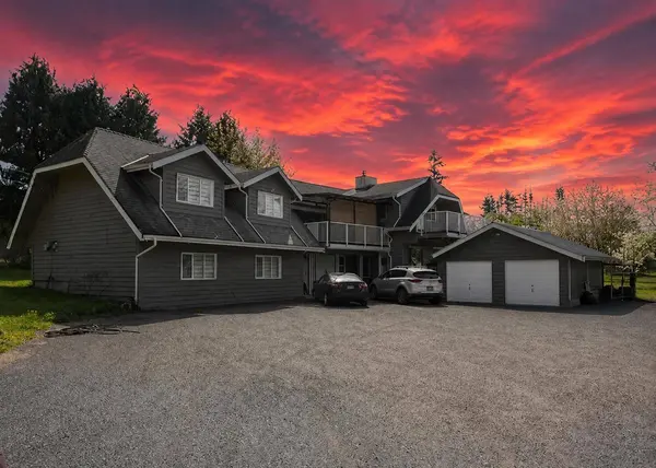 25412 58 AVE, Langley, BC V4W 1G7