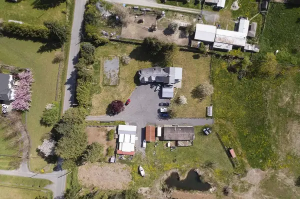 25412 58 AVE, Langley, BC V4W 1G7