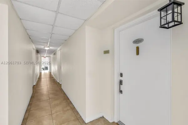 1150 Madruga Ave #A304, Coral Gables, FL 33146