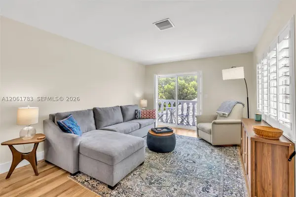 1150 Madruga Ave #A304, Coral Gables, FL 33146