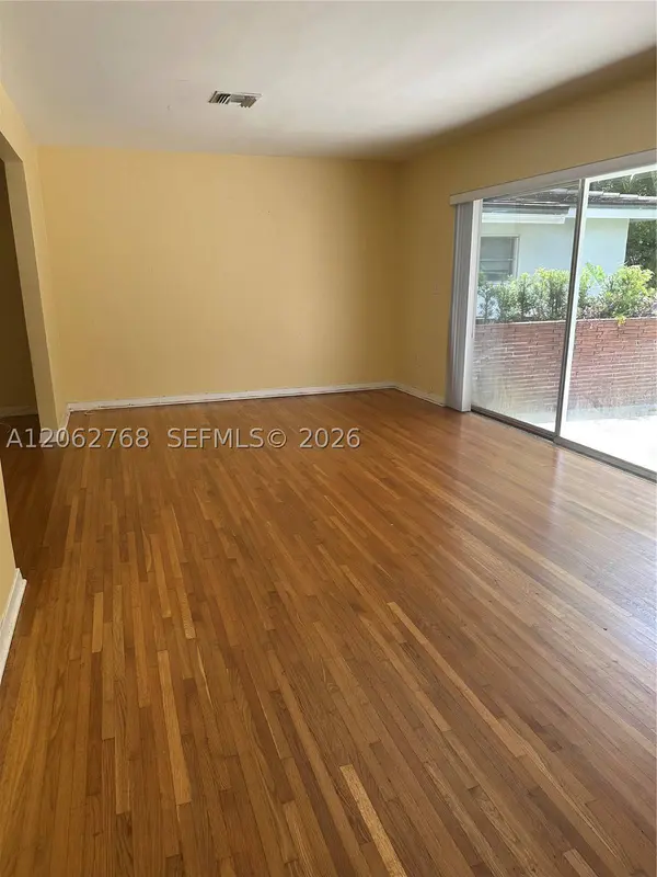 5340 Orduna Dr #0, Coral Gables, FL 33146