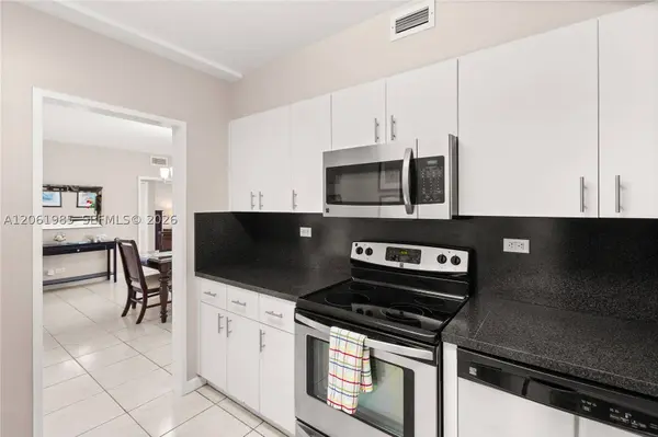 5601 Collins Ave #1216, Miami Beach, FL 33140