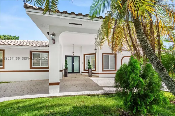 9840 NW 28th Ter, Doral, FL 33172