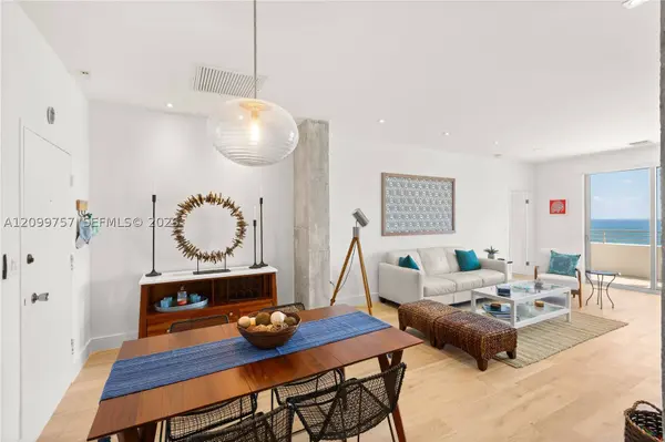 5555 Collins Ave #17J, Miami Beach, FL 33140