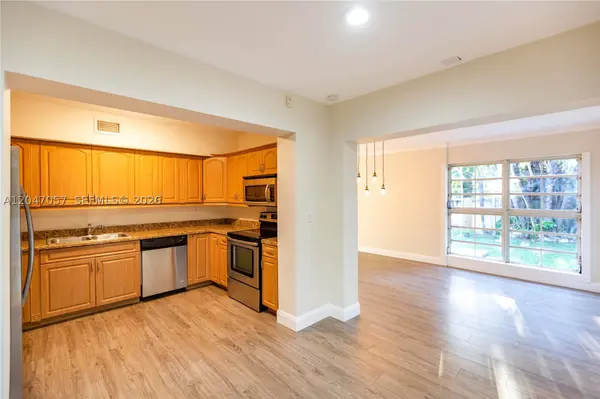 5451 SW 80th St, Miami, FL 33143
