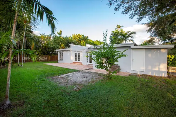 5451 SW 80th St, Miami, FL 33143