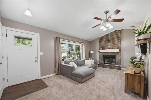 221 E Bradbury St, Rose Hill, KS 67133