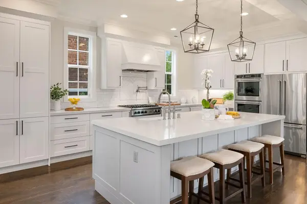 feature image of 10 Essential Tips to Sell Your Home Faster and For More Money