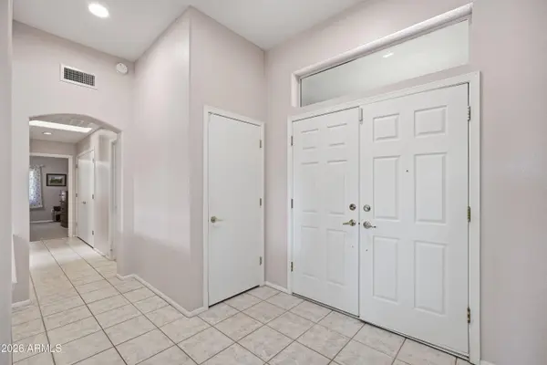 15107 W LAS BRIZAS Lane, Sun City West, AZ 85375