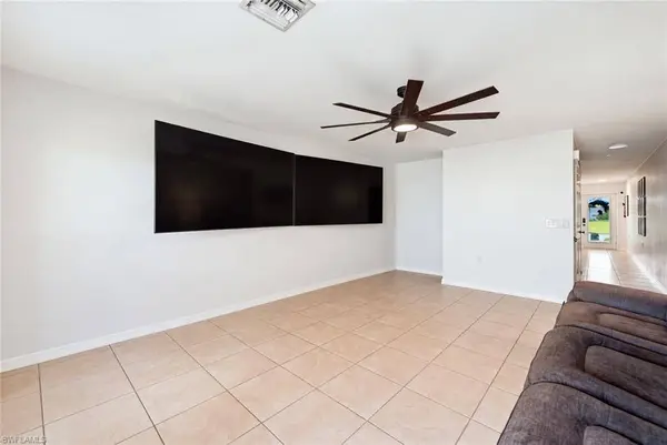 9097 Gervais CIR #1808, Naples, FL 34120