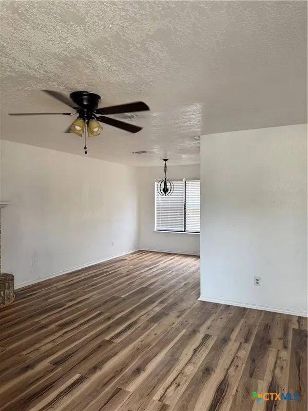 2509 Schulze DR, Killeen, TX 76549