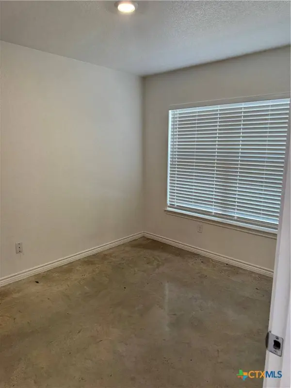 1274 Lehmann DR #B, Copperas Cove, TX 76522
