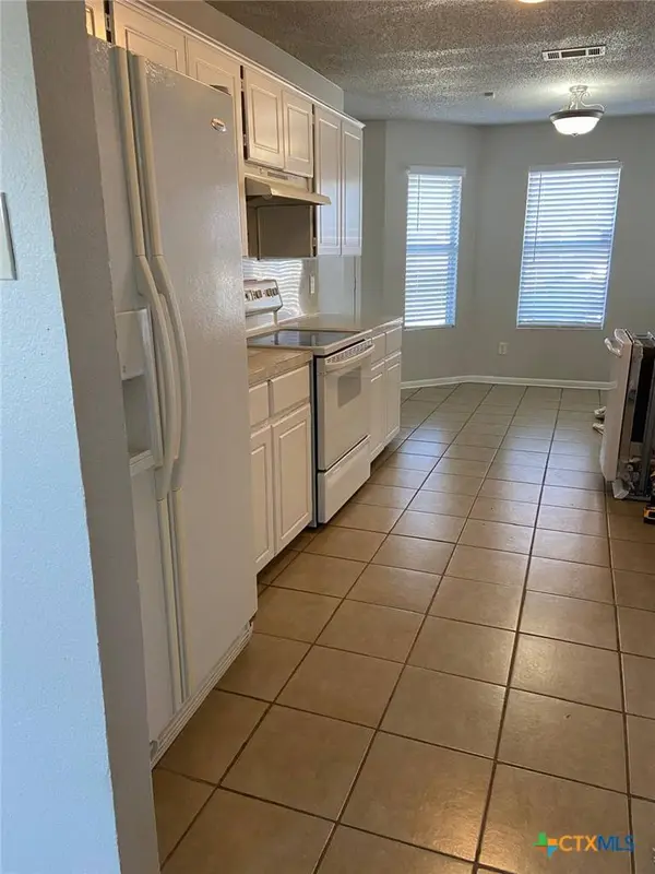 4102 Waterproof DR, Killeen, TX 76549