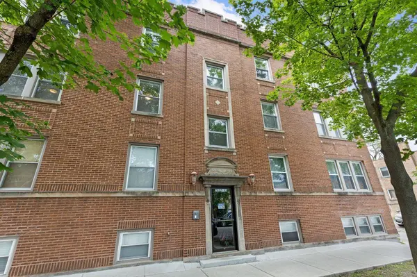 2935 W Rosemont AVE #2