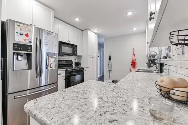 46512 Brice RD, Chilliwack, BC V2P 3V5