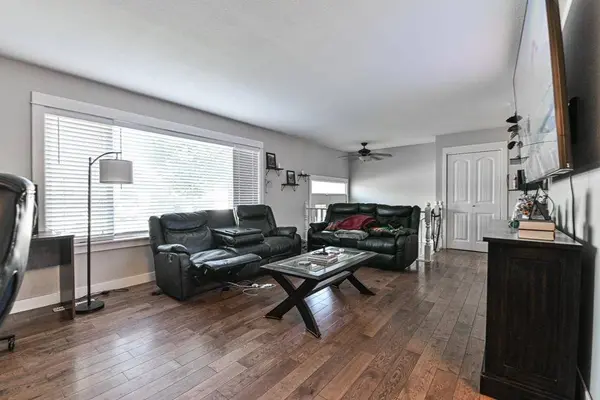 46512 Brice RD, Chilliwack, BC V2P 3V5
