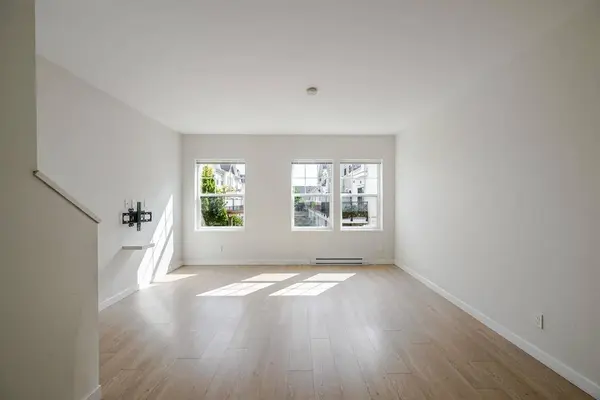 32633 Simon AVE #77, Abbotsford, BC V2T 0G9