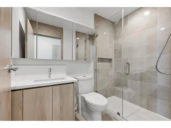 10750 135A ST #2908, Surrey, BC V3T0V4