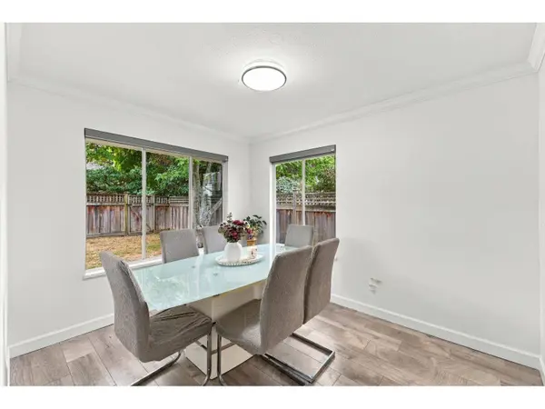 12163 68 AVE #109, Surrey, BC V3W1H2