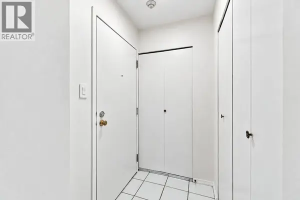 335 CEDAR ST #206, New Westminster, BC V3L3N9