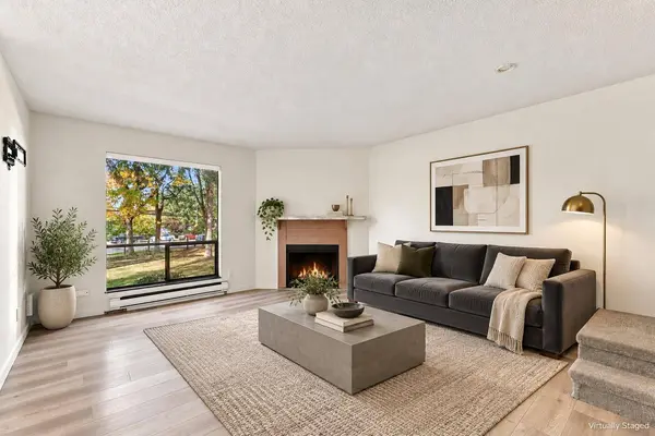 14803 HOLLY PARK LANE, Surrey, BC V3R6Y1