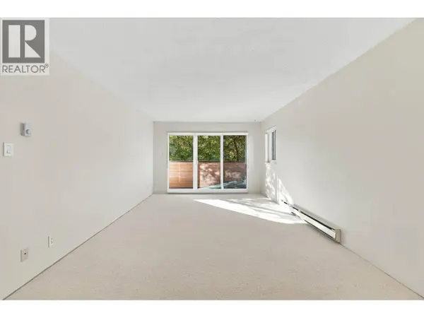 335 CEDAR ST #206, New Westminster, BC V3L3N9