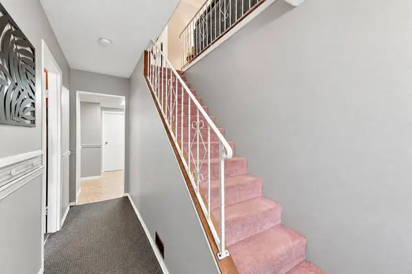 8182 116 STREET, Delta, BC V4C5T9