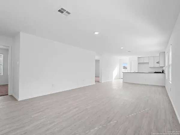 13931 WOOL PARK, San Antonio, TX 78252-4618
