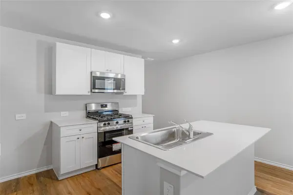 5504 Corduroy RD, Denton, TX 76249