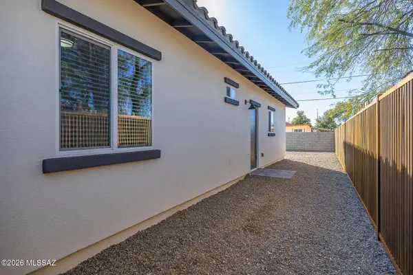 3044 N Estrella Ave #B, Tucson, AZ 85705